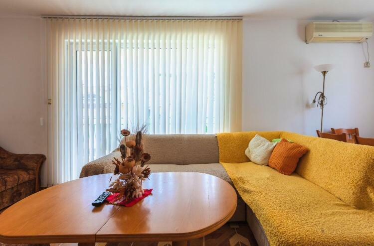 Duplex Apartments 圣弗拉斯 外观 照片